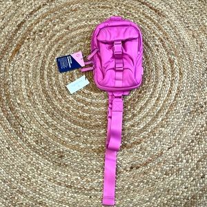 Vera Bradley nwt sling bag